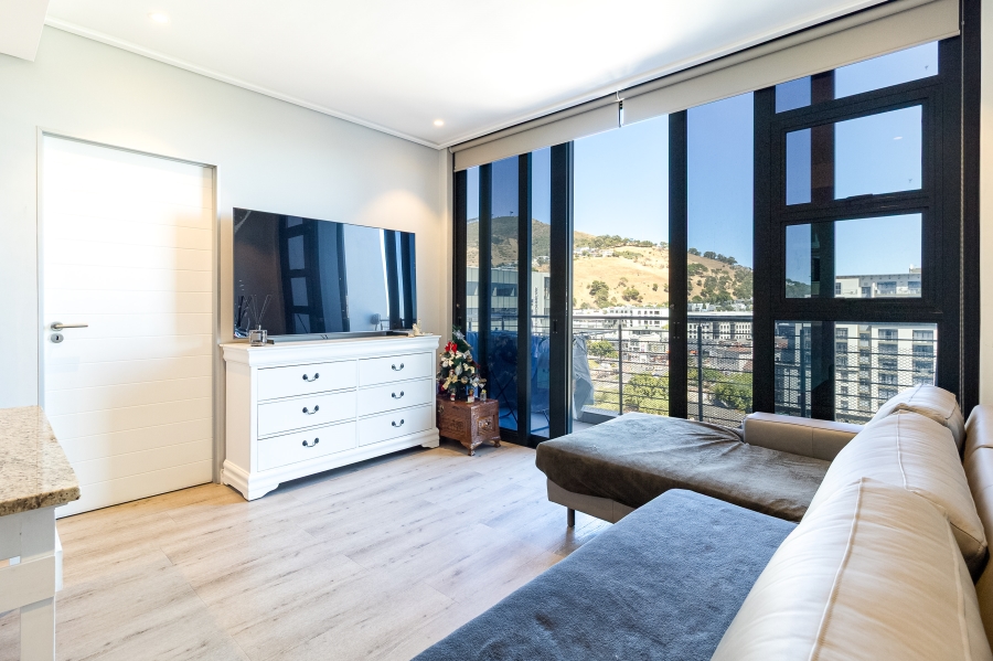 1 Bedroom Property for Sale in Cape Town City Centre Western Cape
